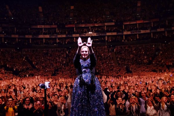 adele-olvida-letras-de-sus-canciones-por-pnico-escnico adele-olvida-letras-de-sus-canciones-por-pnico-escnico