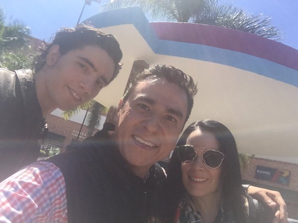 alejandro-fernndez-jr.-inicia-negocio-de-venta-de-donas-audio