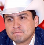 despreocupa-a-julion-demanda-por-incumplimiento