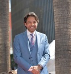eugenio-derbez-te-ensea-a-dominar-el-trfico-en-los-ngeles