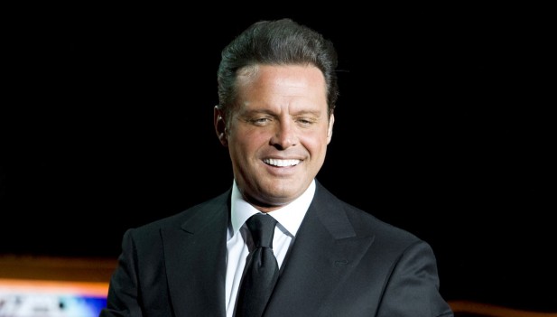 luis-miguel-deber-pagar-5-millones-de-dlares-a-ex-manager luis-miguel-deber-pagar-5-millones-de-dlares-a-ex-manager