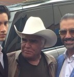 vicente-y-alejandro-fernndez-inauguran-negocio-de-alex-jr
