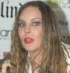 discrimina-belinda-a-fotgrafos