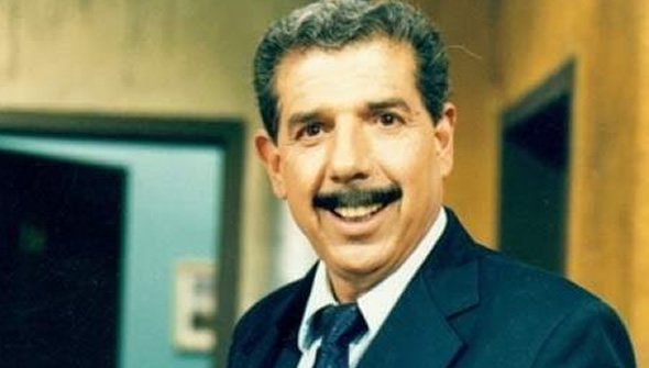 el-mundo-consternado-por-muerte-de-el-profesor-jirafales el-mundo-consternado-por-muerte-de-el-profesor-jirafales